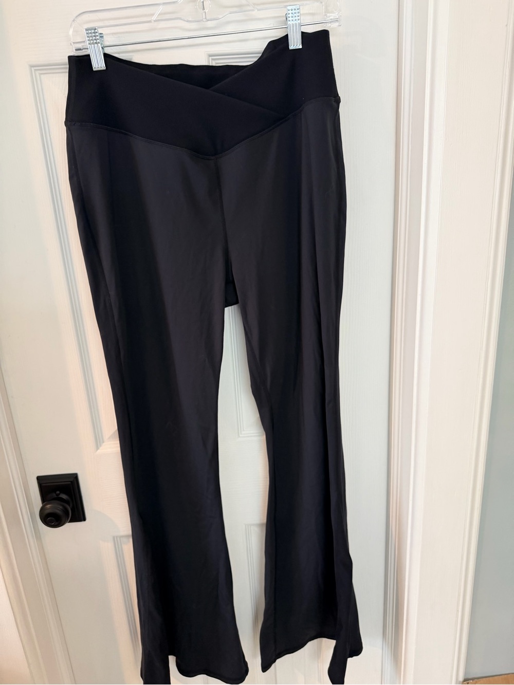 Halara Black Crossover Waist Flare Leggings Pants Women’s XL High Rise Yoga